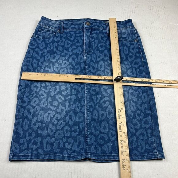 New York & Company Stretch Denim Pencil Skirt Blue Cheetah Print Slim Fit Size 8 - Picture 5 of 10